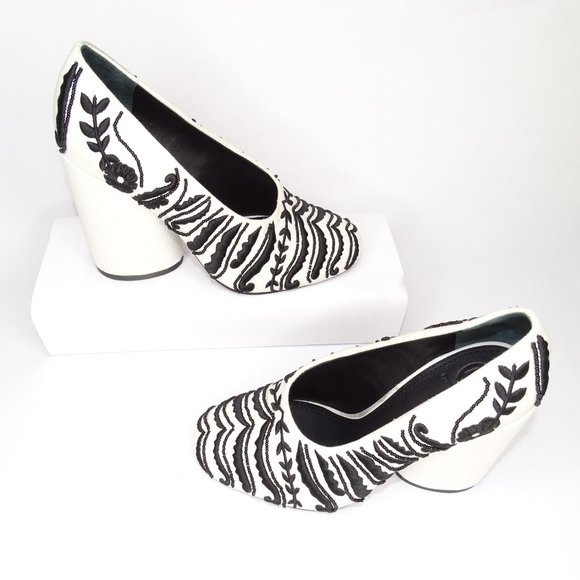 💥SOLD💥 TORY BURCH Lucia Pumps Embroidered Heels - Picture 2 of 10